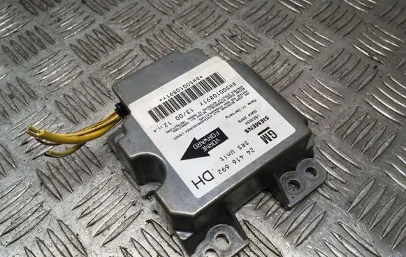 Opel Corsa B Airbag control unit/module 24416692 1923594 5WK42976