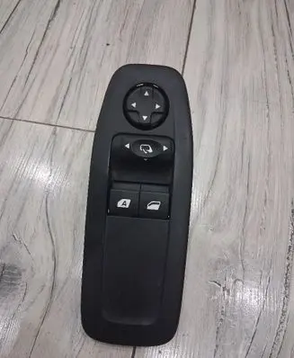Peugeot 208 I Quarter vent window switch 96751129ZD