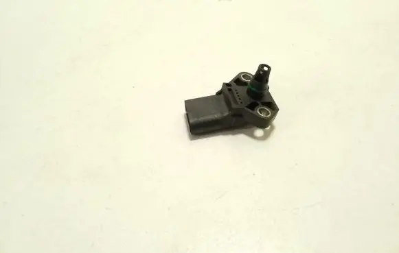 Volkswagen Golf Plus Air pressure sensor 038906051B 0281002399