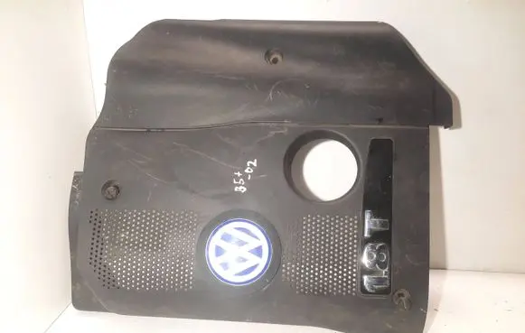 Volkswagen PASSAT B5.5 Engine cover (trim) 058103724AC