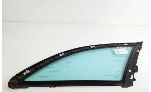 Mercedes-Benz C W203 Rear side window A2036703812