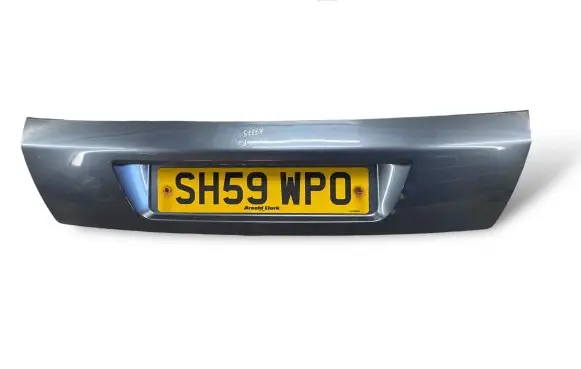 Citroen C4 I Picasso Tailgate trim 607677 L1020466