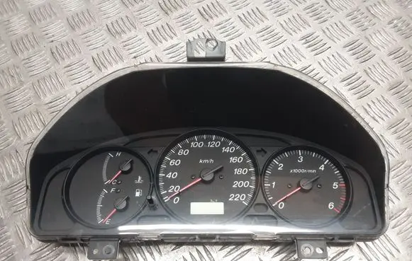 Mazda Premacy Speedometer (instrument cluster)