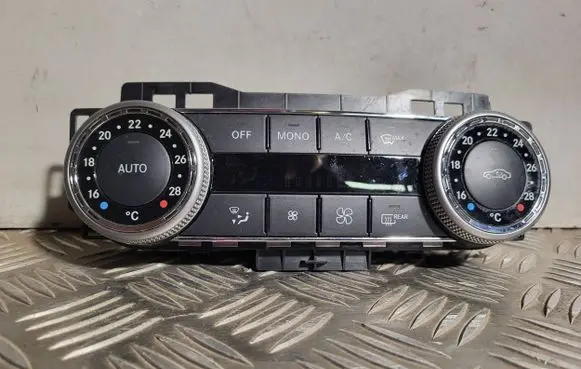 Mercedes-Benz C W204 Climate control unit A2049002103