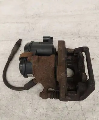 BMW X3 F25 Rear brake caliper 6791017