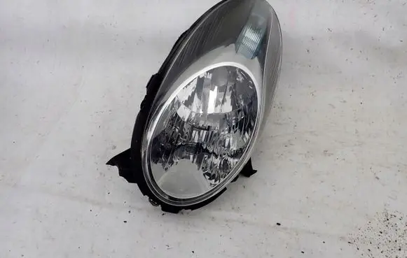 Nissan Micra Headlight/headlamp