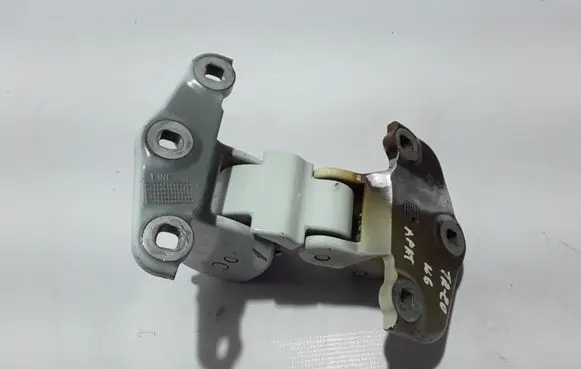 Renault Trafic III (X82) Loading door lower hinge 904001617R