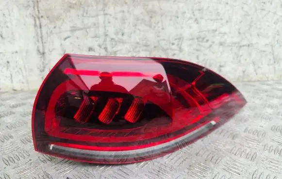 Mercedes-Benz GLE W167 Rear/tail lights A1679060707