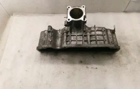 Toyota Corolla Verso AR10 Intake manifold 171110R010 171010R010