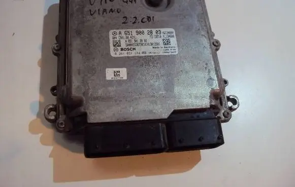 Mercedes-Benz Vito Viano W447 Engine control unit/module A6519002803 0281031244 A6519012802