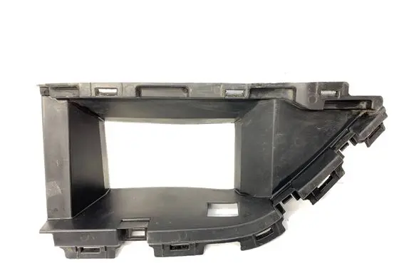 Dacia Sandero III Air intake duct part 622B47128R