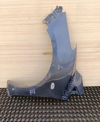 Mazda 2 Fender
