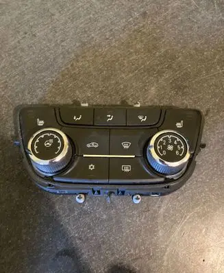 Opel Mokka Climate control unit 13474047 A2C9943170001