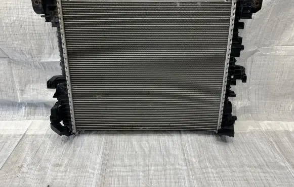 Alfa Romeo Stelvio Coolant radiator