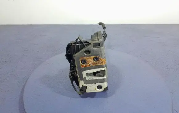 Front door lock