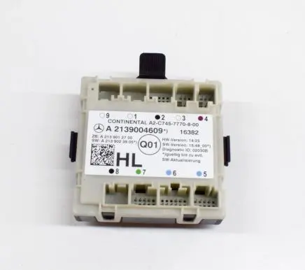 Mercedes-Benz E W213 Door control unit/module A2139004609 A2139012700