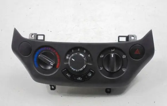 Chevrolet Aveo Air conditioning/heating control unit A0085