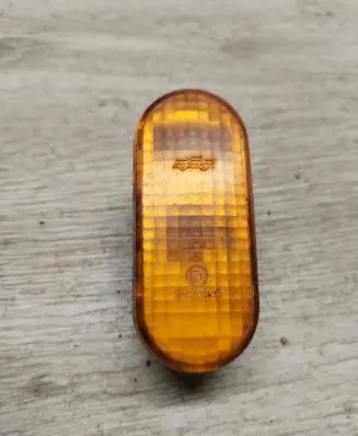 Volkswagen Golf III Front fender indicator light 0152636