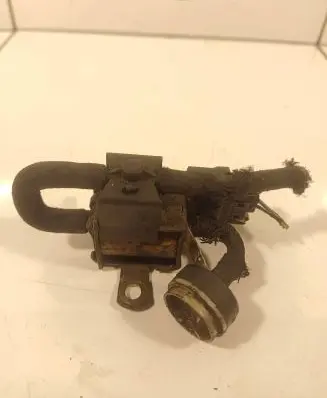 Volkswagen Golf IV Turbo solenoid valve 054906267a
