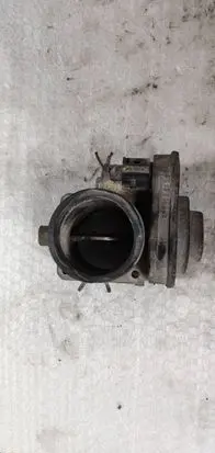 Volkswagen Golf V Throttle valve 038128063c