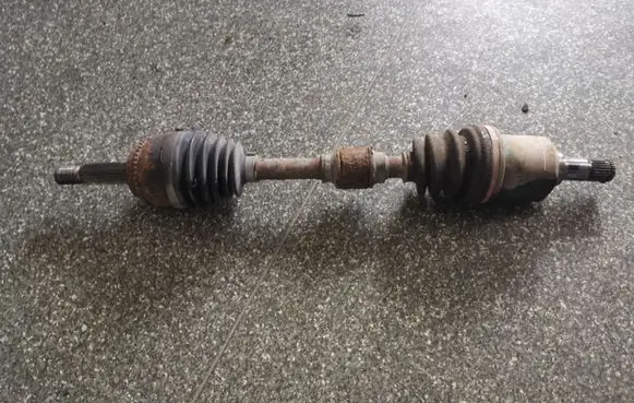 Mitsubishi Lancer Front driveshaft