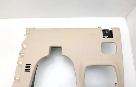 Jeep Grand Cherokee WL Dashboard lower bottom trim panel 6PM16WT3AD