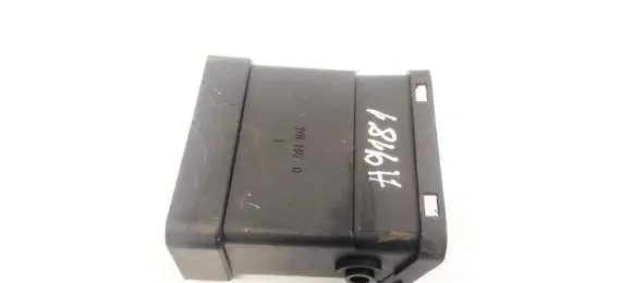 Volvo V50 Dash center air vent grill Y011450