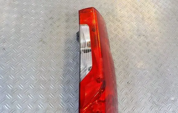 Mercedes-Benz Sprinter W907 W910 Rear/tail lights