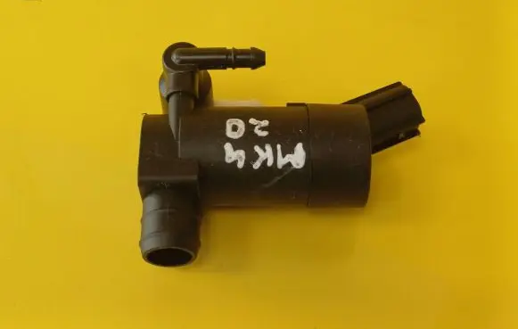 Ford Mondeo MK IV Windscreen/windshield washer pump