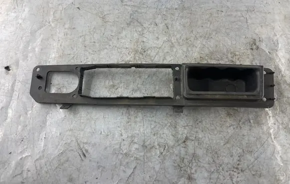 Jeep Compass Front door window switch trim L0100804AB