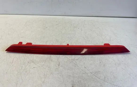 Audi Q2 - Third/center stoplight 8V0945097C