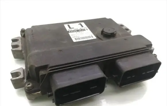 Suzuki SX4 Engine control unit/module 33920-79J10 MB112300-2551