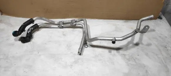 Jaguar XJ X351 Engine coolant pipe/hose AW9318C553BB