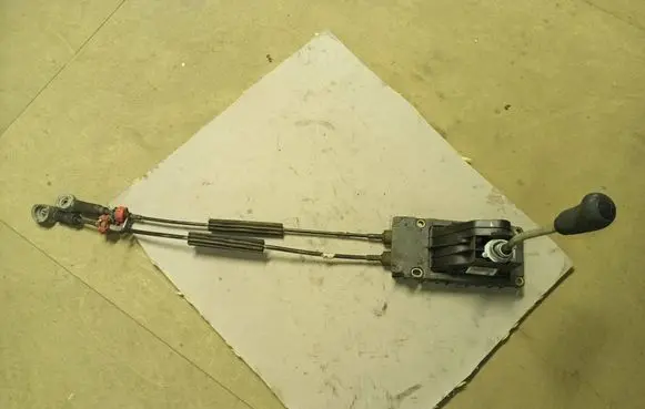 Renault Clio II Gear shifter/selector 8200248562