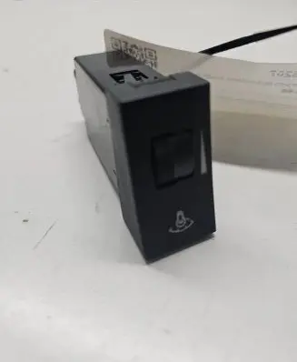 Hyundai Santa Fe Interior lighting switch 80306C
