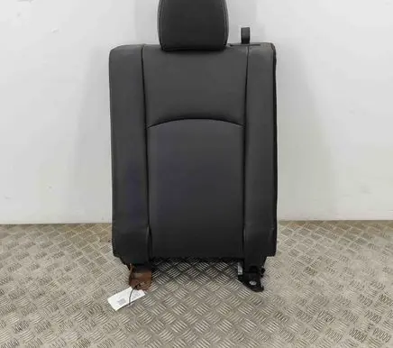 Rear seat