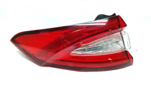 Maserati Levante Rear/tail lights 670032332 20670101 M1611SS08XC