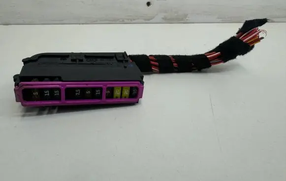 Porsche Macan (95B) Fuse module 8K0937501