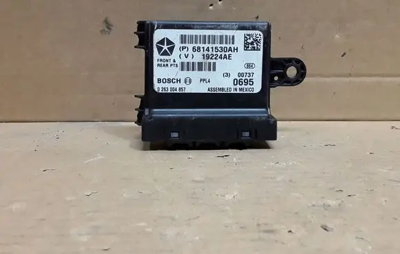 Jeep Grand Cherokee Parking PDC control unit/module 68141530AH 0263004857