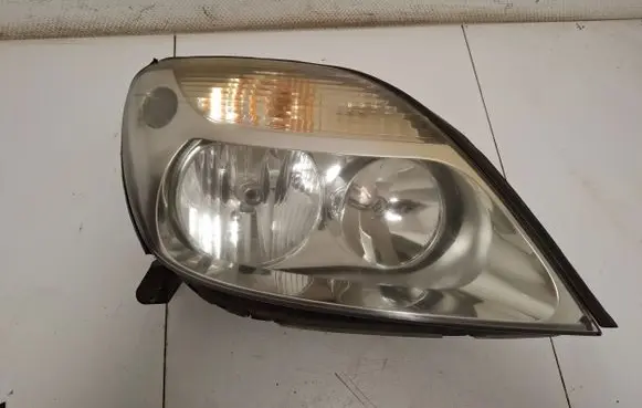 Renault Scenic I Headlight/headlamp 7700432097 7701047600