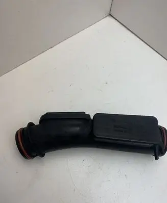 Volkswagen Touran I Coolant pipe/hose 03C145674A