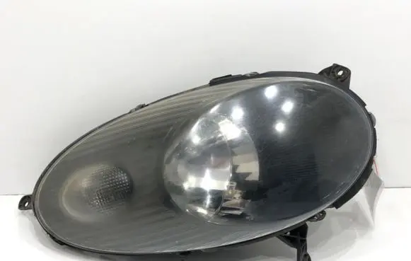Nissan Micra Headlight/headlamp 26010BC50A