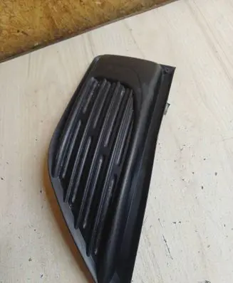 Citroen C4 Grand Picasso Front bumper lower grill 9654196577 18C0482016