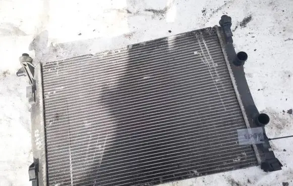 Renault Scenic II - Grand scenic II Coolant radiator 732946