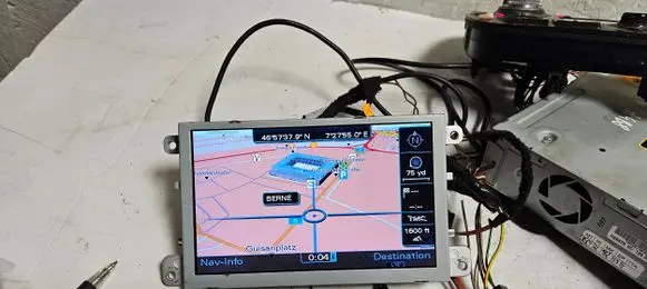 Audi Q5 SQ5 Screen/display/small screen 8R0919604A HSA130 2430169