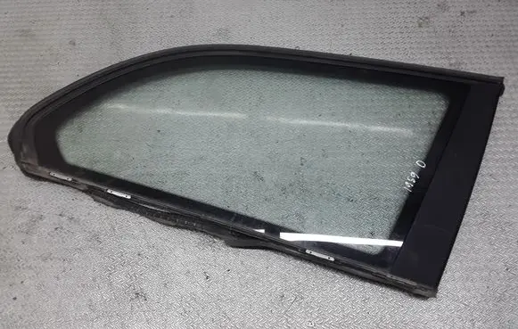 BMW 5 E60 E61 Rear side window