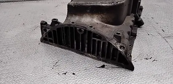 Volvo XC90 Oil sump 8631507A