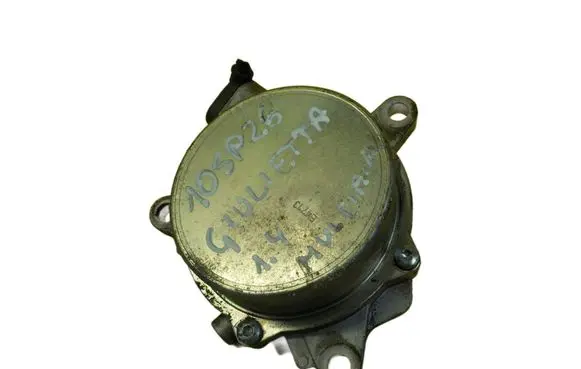 Alfa Romeo Giulietta Vacuum pump 10SP26