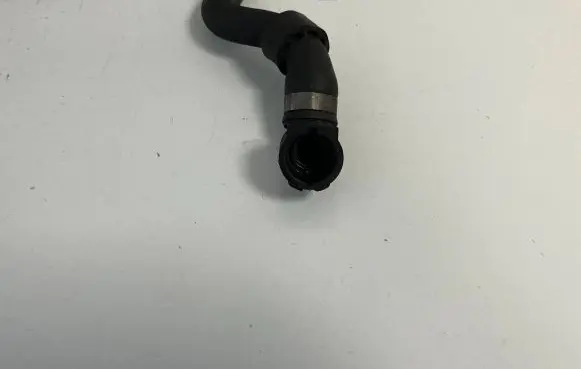 BMW 7 F01 F02 F03 F04 Engine coolant pipe/hose 8377671
