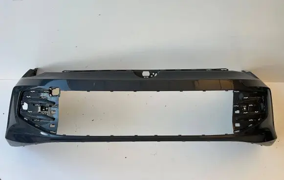 Volkswagen Golf VIII Front bumper 5H0807221T